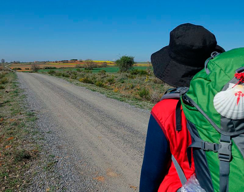 PACKING-LIST-FOR-YOUR-SPRING-CAMINO-2