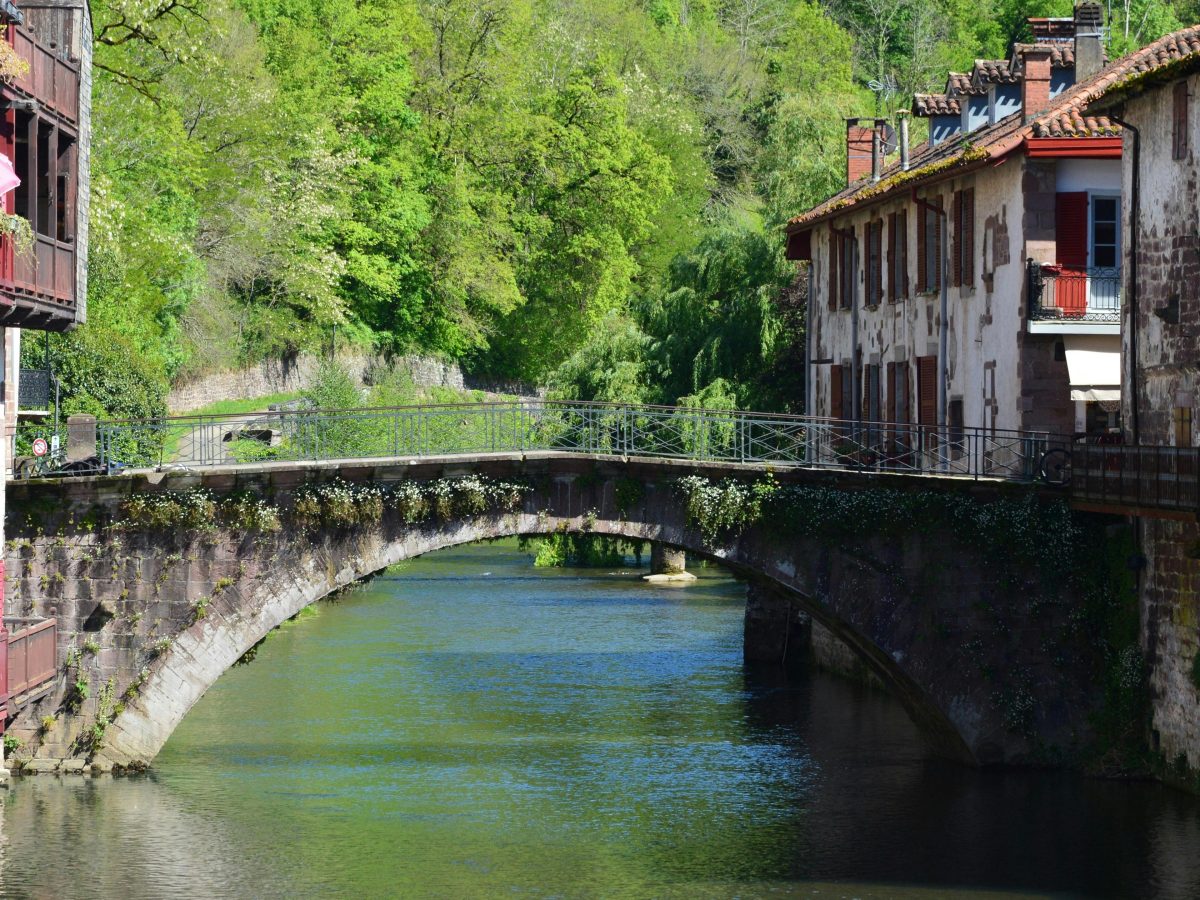 Via Podiensis: Aire-sur-l’Adour to Saint-Jean-Pied-de-Port